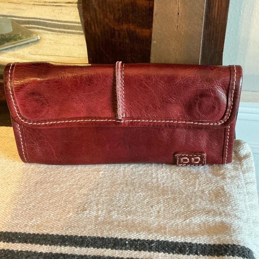 NWOT Bed Stu Leather Canton Wallet Clutch Cherry Lacquer DD MSRP $169